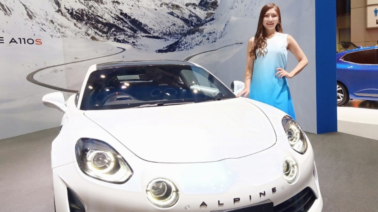 Deretan SPG Cantik di Gelaran Tokyo Motor Show 2019