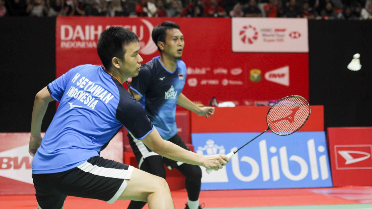 Istora Bergemuruh, Ahsan/Hendra Lolos Semifinal