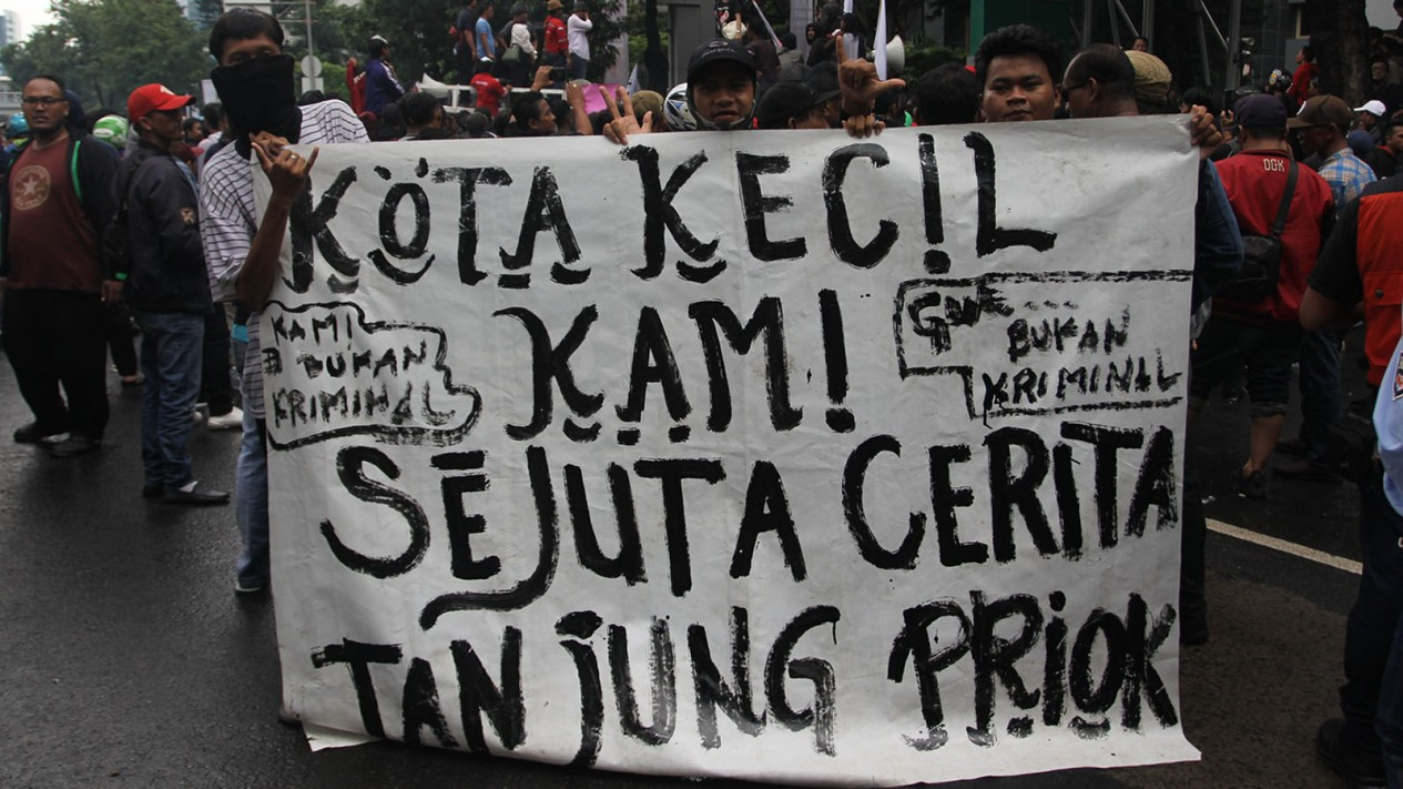 Dibilang Lebih Kriminal, Warga Tanjung Priok Demo