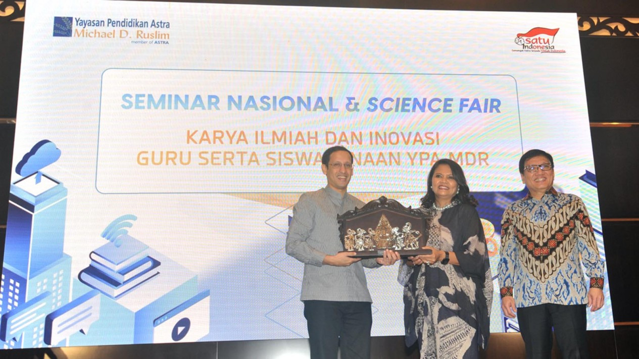 Inovasi Pendidikan di Seminar Nasional & Science Fair 2020