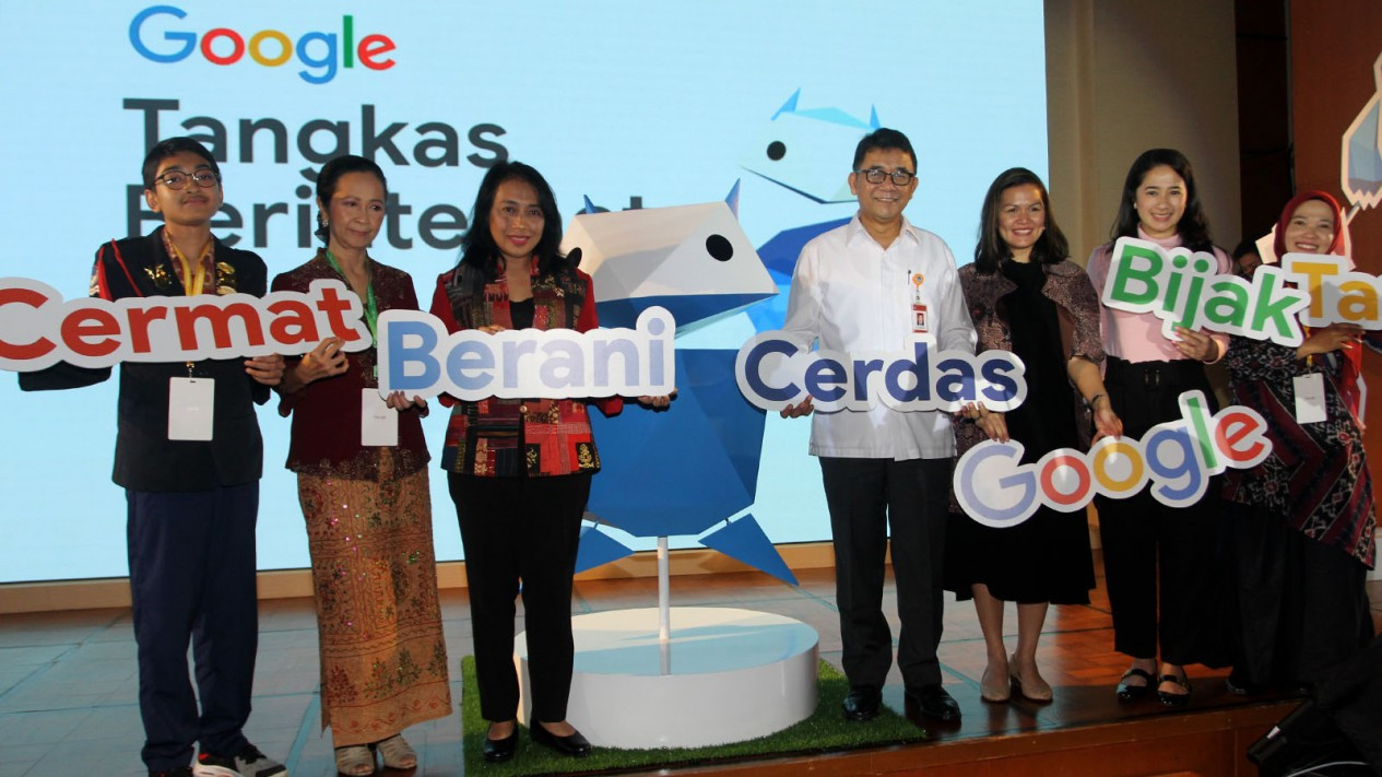 Tangkas Berinternet Bagi Anak