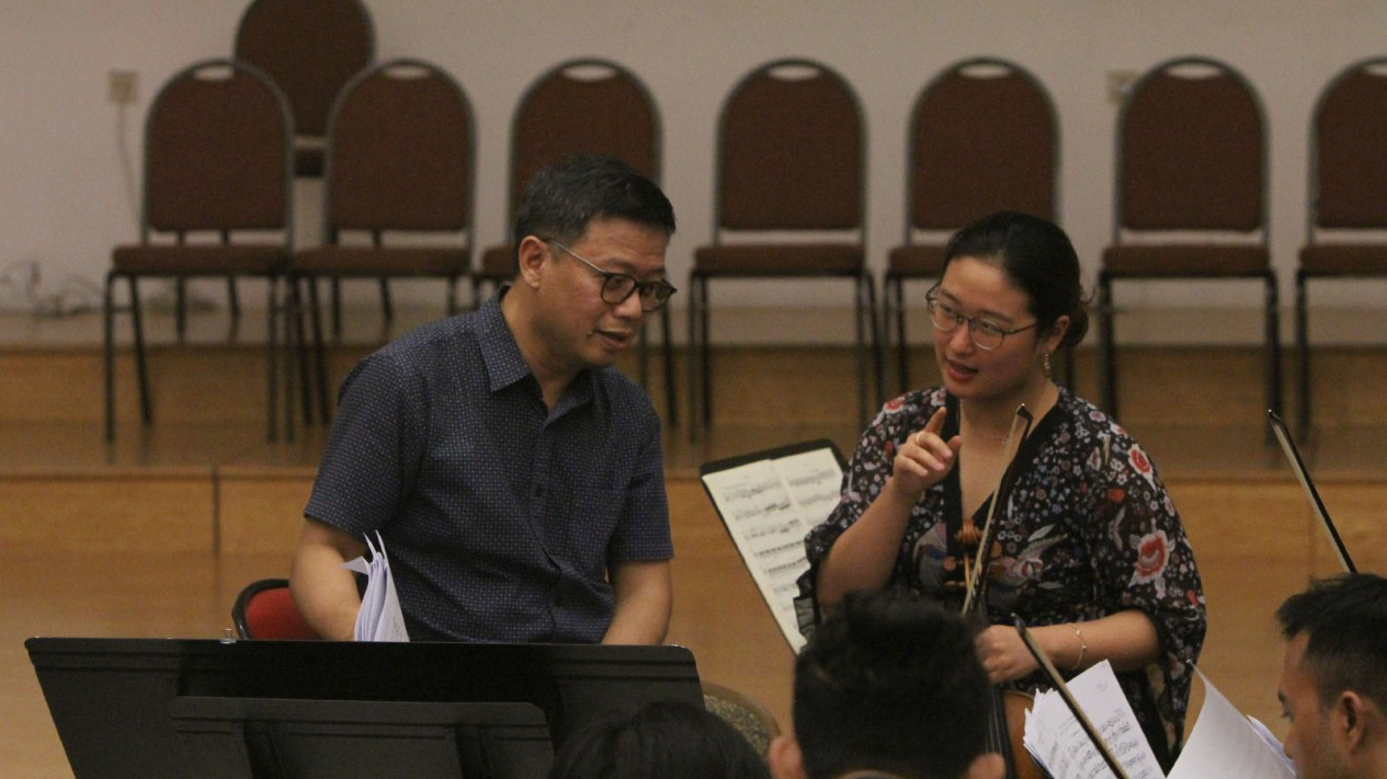 Jelang Pertunjukan Konserto Biola Malam Tchaikovsky
