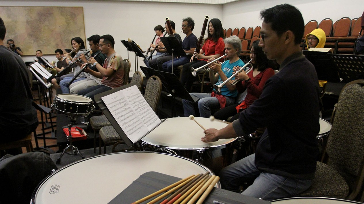 Jelang Pertunjukan Konserto Biola Malam Tchaikovsky