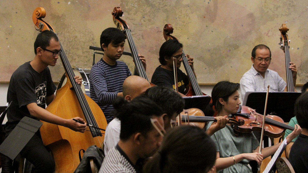 Jelang Pertunjukan Konserto Biola Malam Tchaikovsky