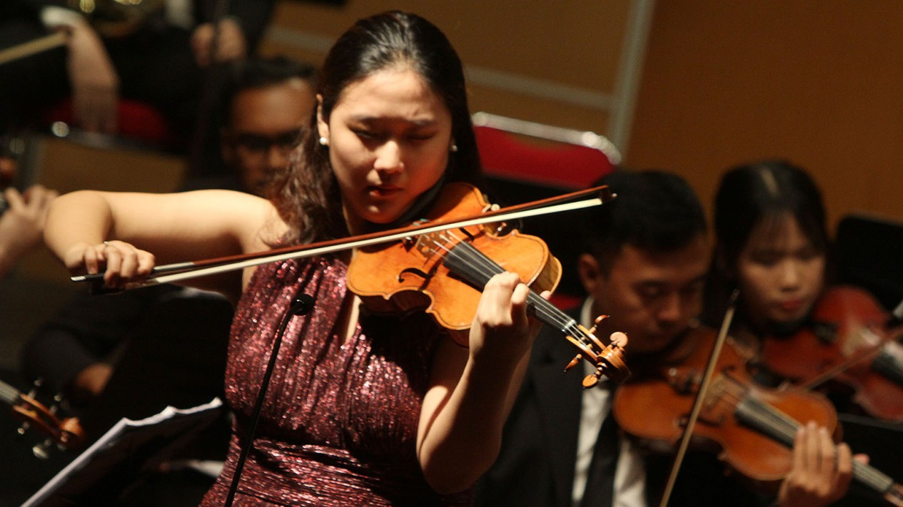 Pertunjukan Konserto Biola "Malam Tchaikovsky"