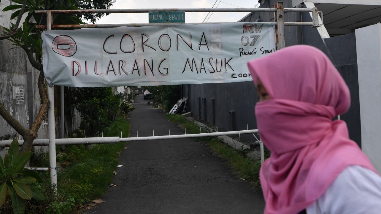 Cegah Corona, Kampung Lakukan Karantina Wilayah