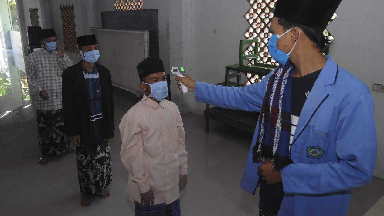 Masa Transisi, Banyak Santri Kembali Belajar ke Pesantren