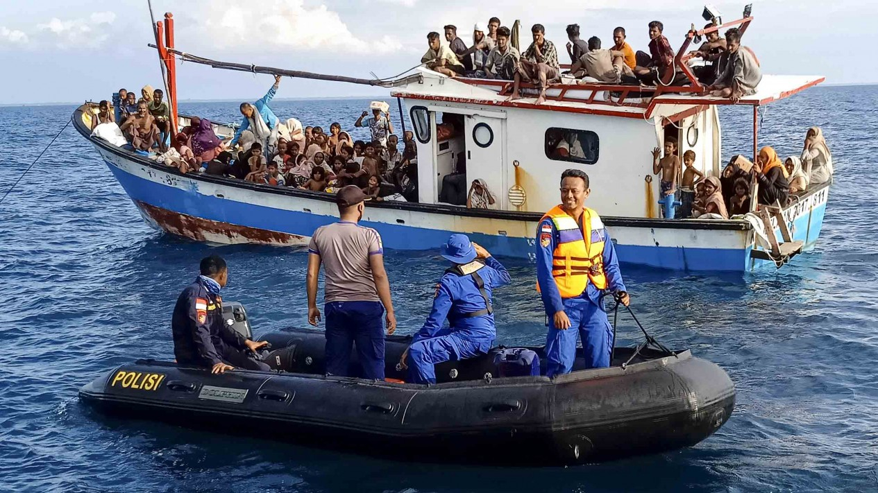 Nyaris Tenggelam 94 Orang Rohingya Diselamatkan Nelayan Aceh