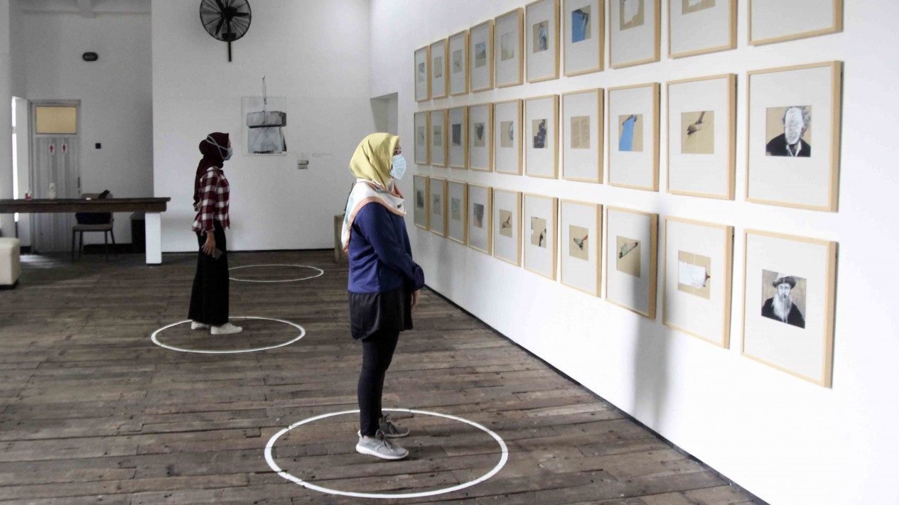 Penampakan Penerapan Protokol Kesehatan di Pameran Seni