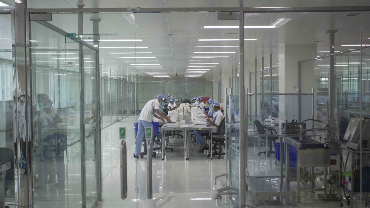 Fasilitas Produksi Vaksin COVID-19 di Bandung