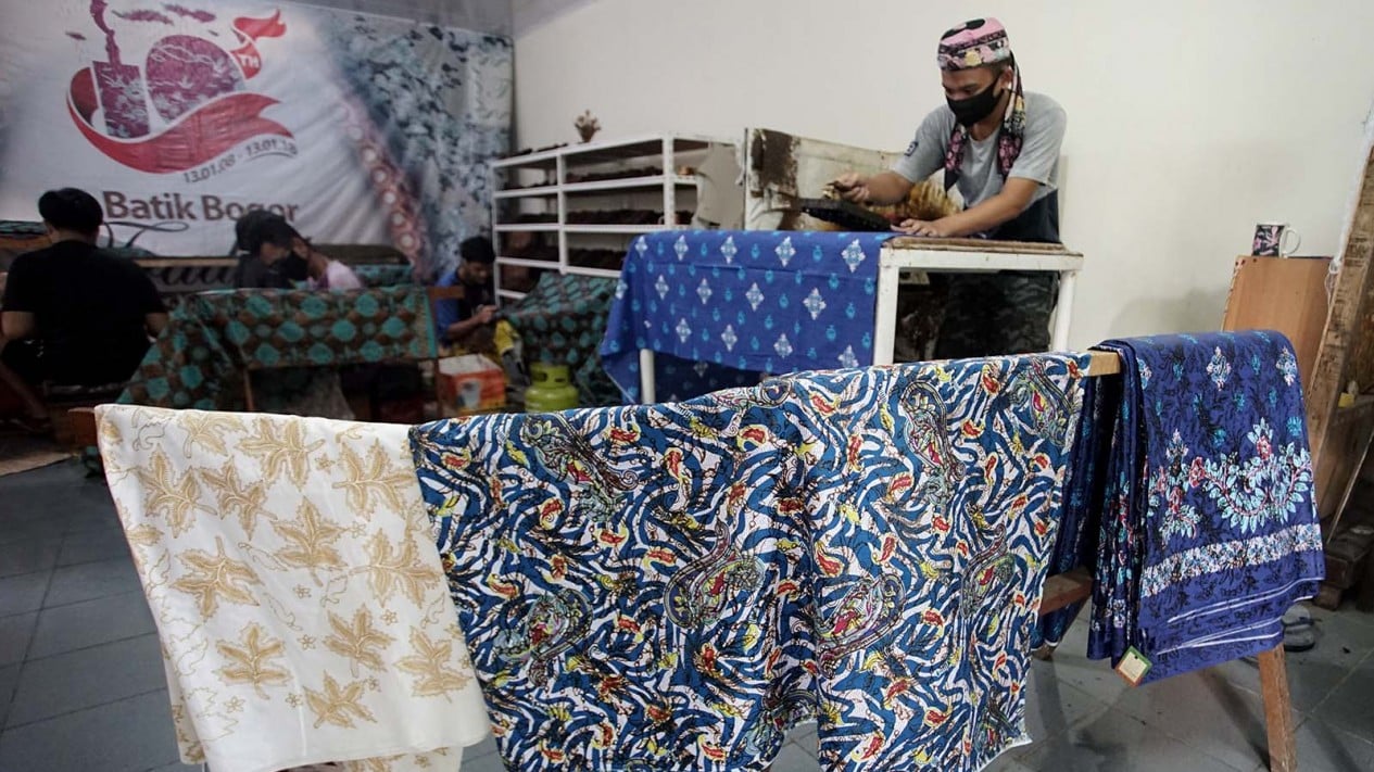 Pembuataan Batik Khas Kota Bogor