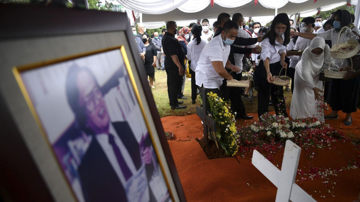 Pemakaman Jokob Oetama