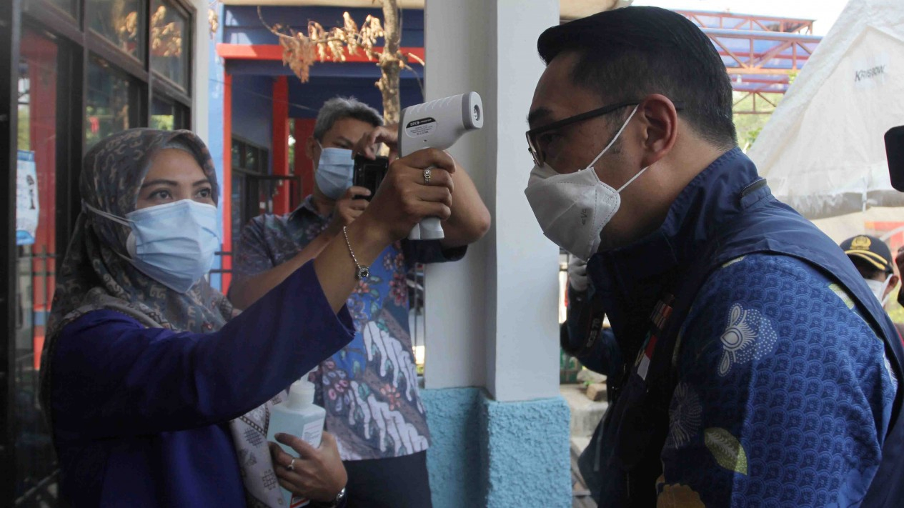 Ridwan Kamil Berkantor di Depok