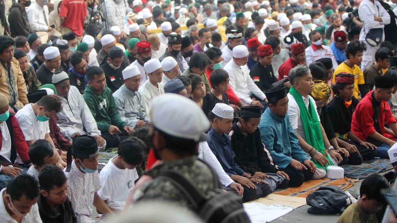 PA 212 Demo di Patung Kuda