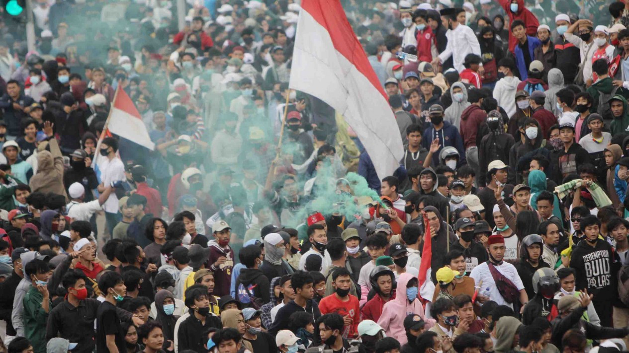 Anak STM Bikin Kericuhan saat Demo Omnibus Law