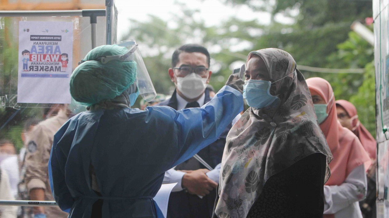 Ridwan Kamil Tinjau Simulasi Vaksinasi COVID-19