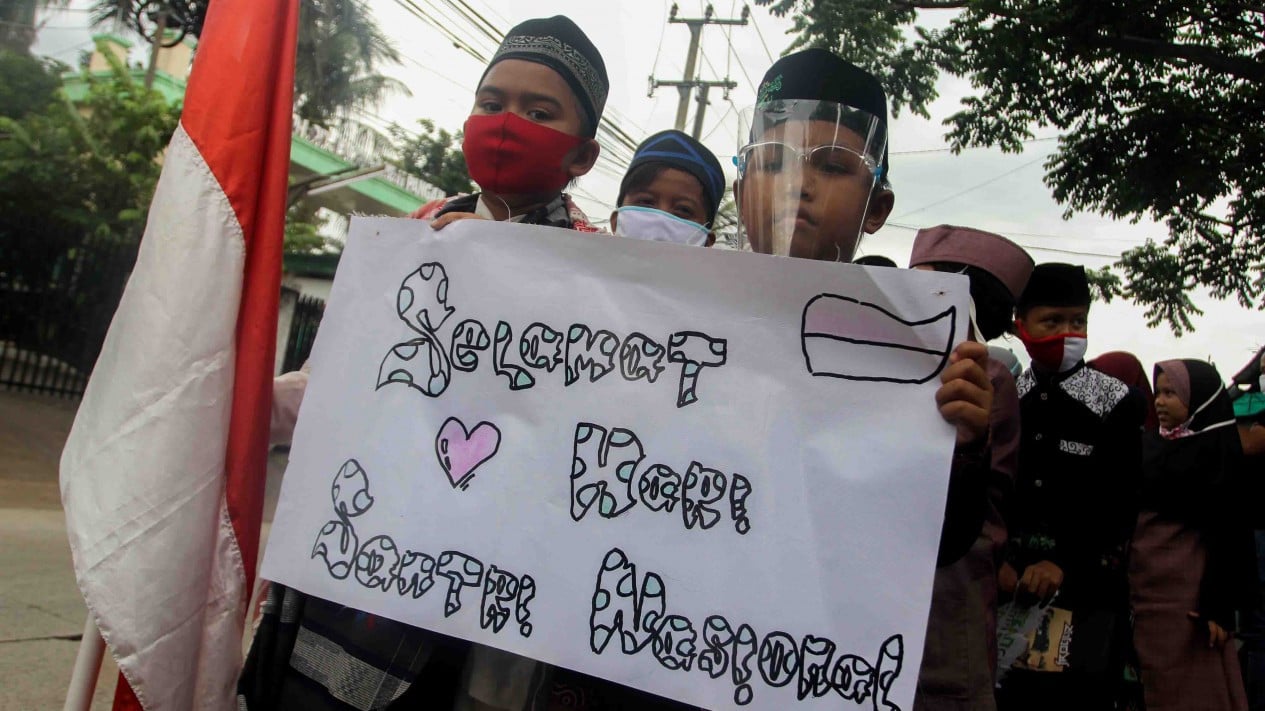 Pawai Peringati Hari Santri Nasional