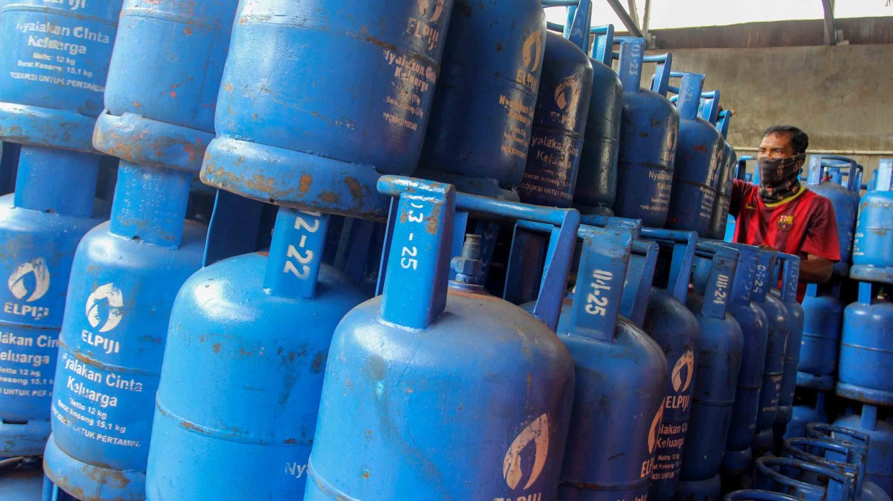 Gas Elpiji Biru 12 Kg Mulai Ditarik