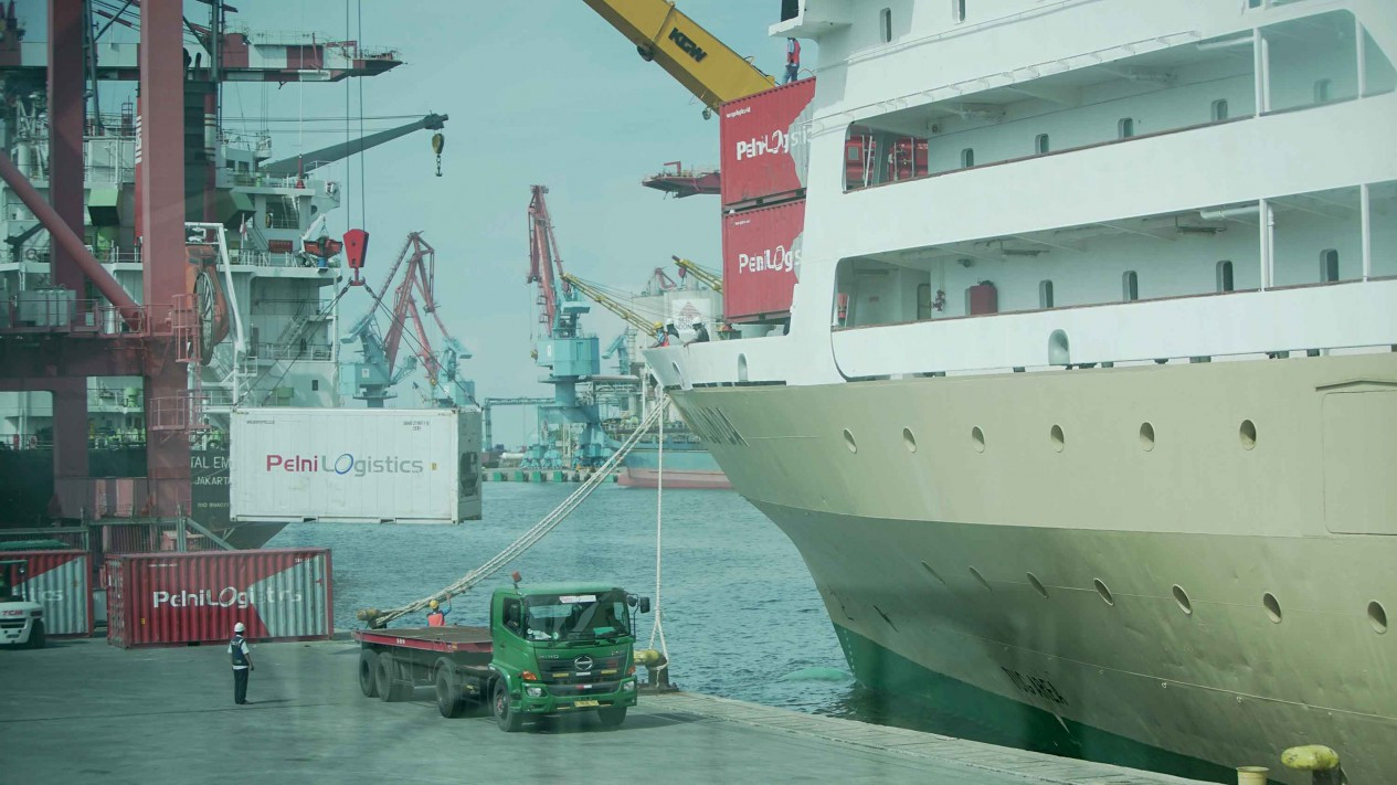 Layanan Logistik Barang Akhir Tahun