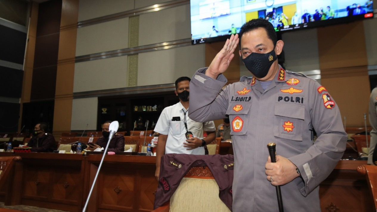 Fit & Proper Test Calon Kapolri Komjen Listyo Sigit