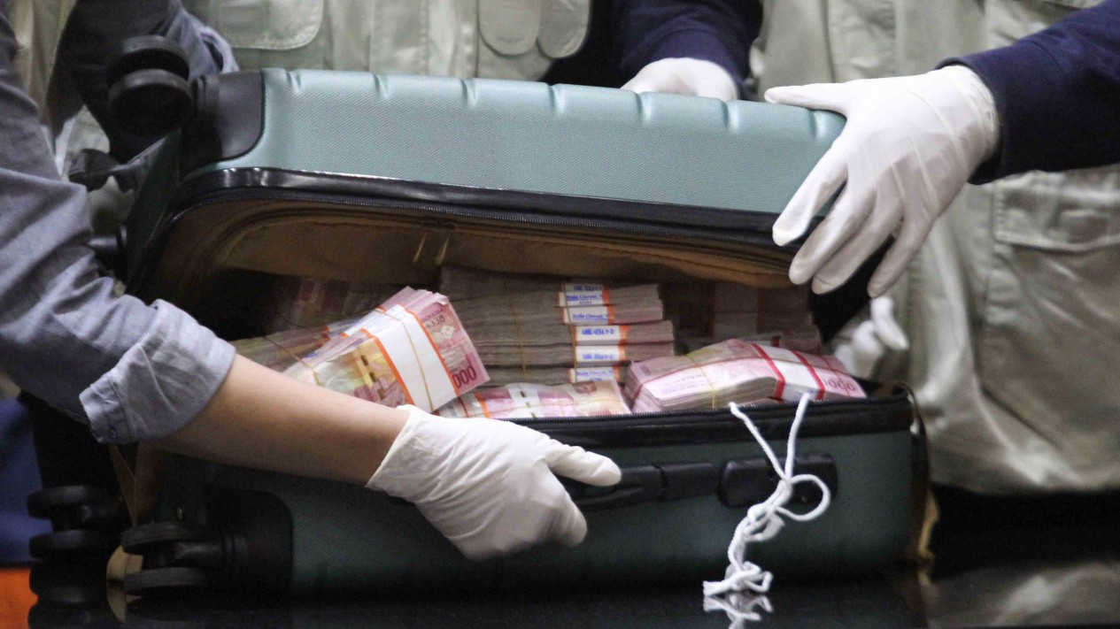 Barang Bukti Korupsi Gubernur Sulsel