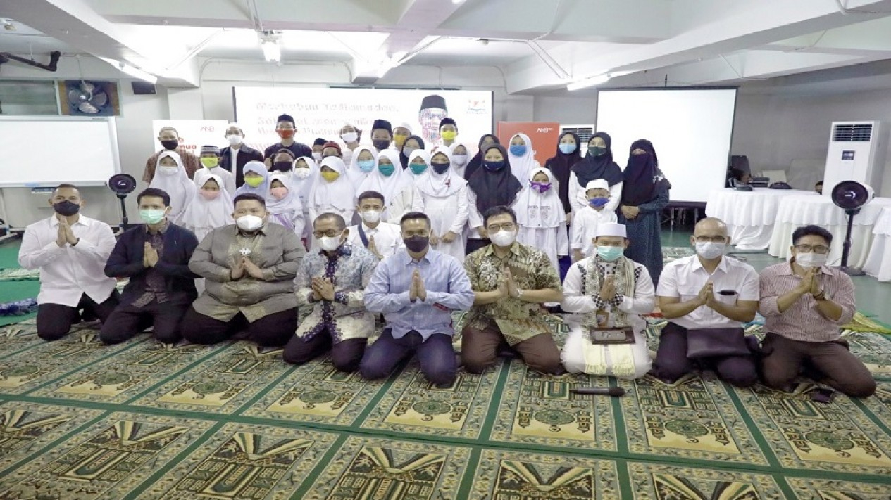 Anindya Bakrie Buka Puasa Bersama Anak Yatim