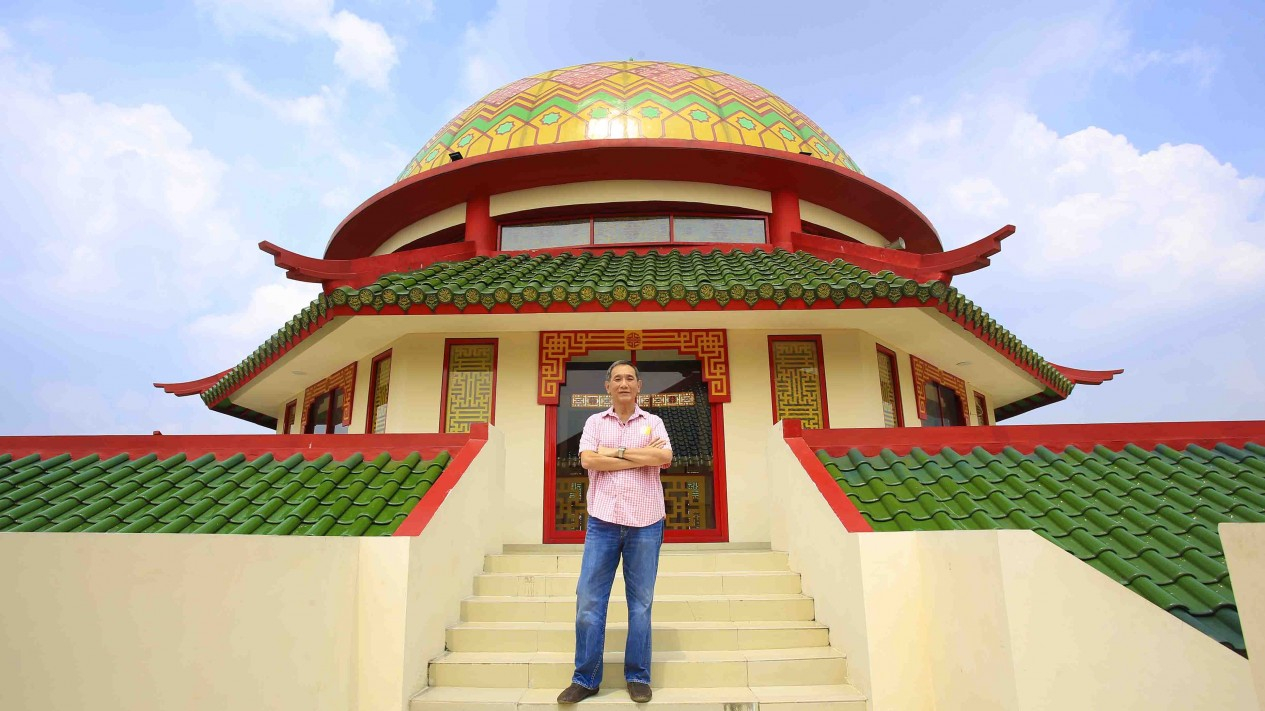 Melirik Masjid Babah Alun di Gerbang Tol Cilandak