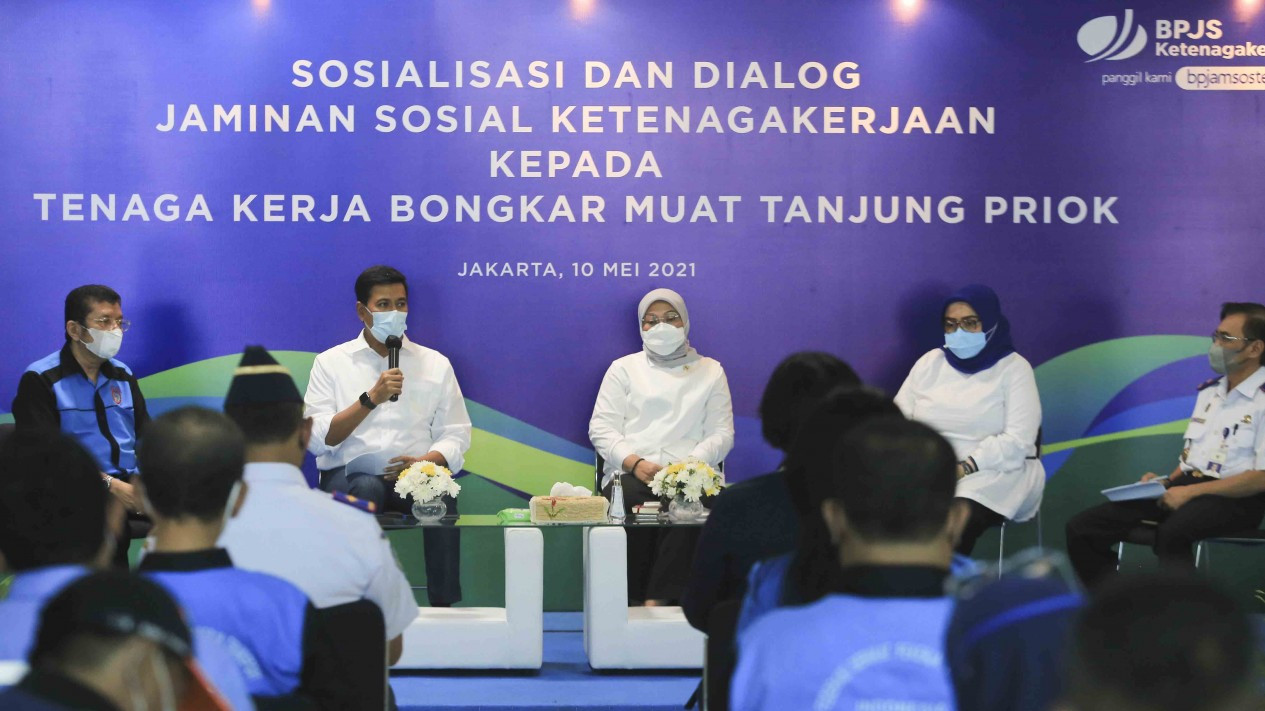 Dialog Jaminan Sosial Ketenagakerjaan