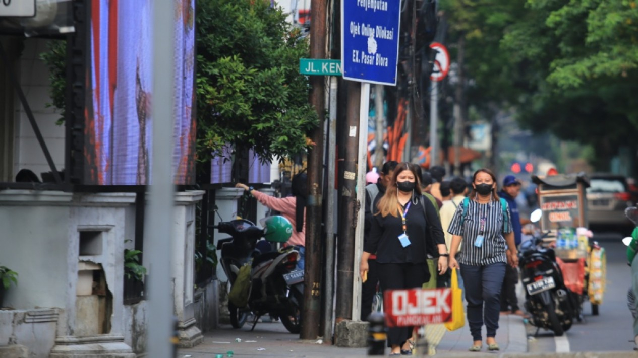 Aktivitas Karyawan Perkantoran Usai Libur Lebaran