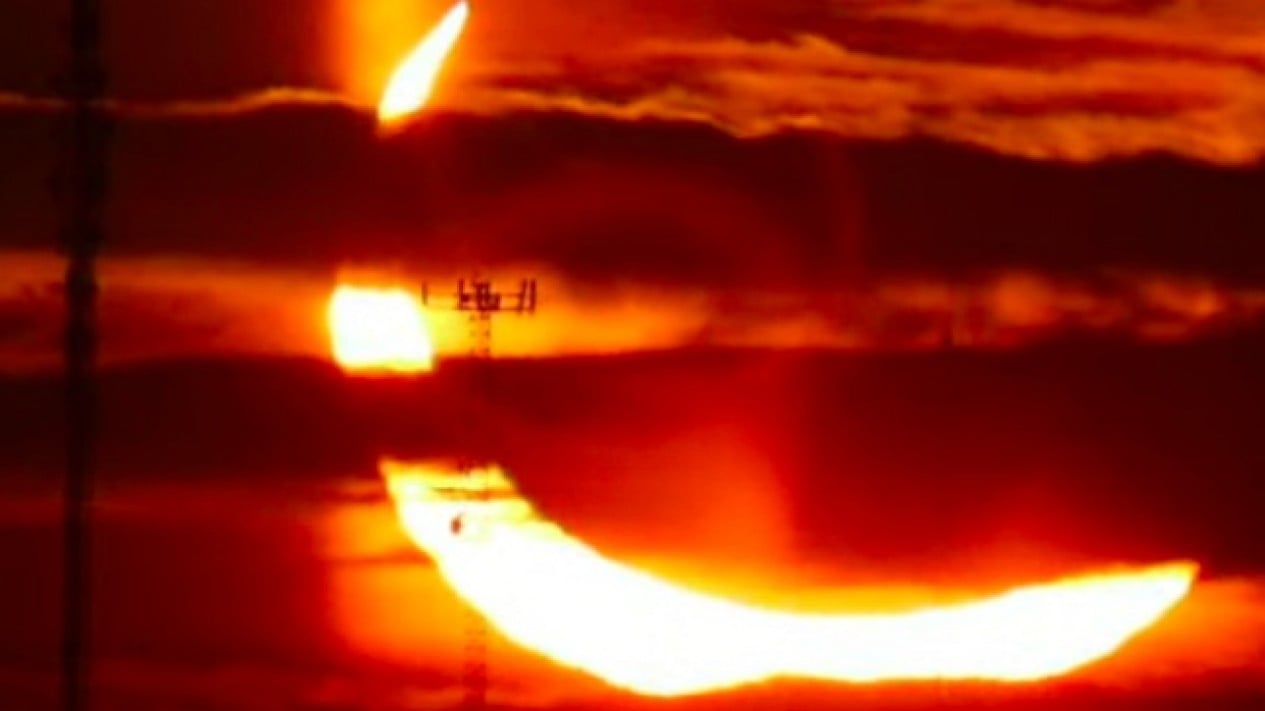 Penampakan Gerhana Matahari Cincin 2021