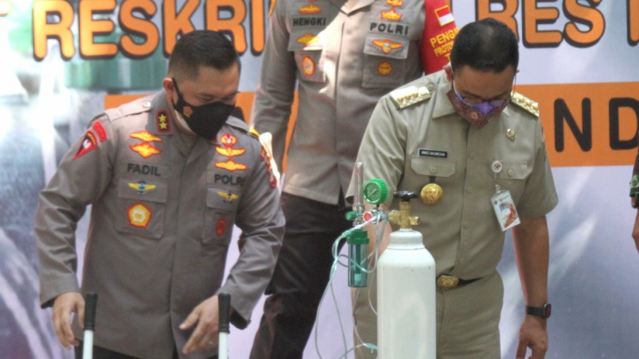 Penyerahan Barang Bukti Tabung Oksigen