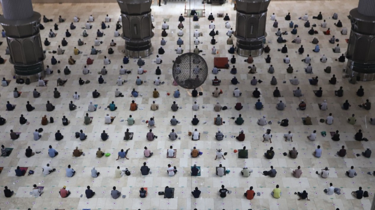 Salat Jumat di Masjid Istiqlal saat PPKM Level 4