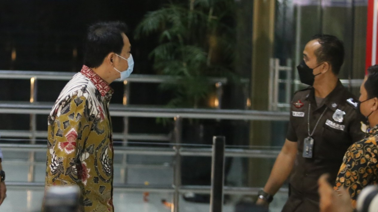 Azis Syamsuddin Dijemput KPK