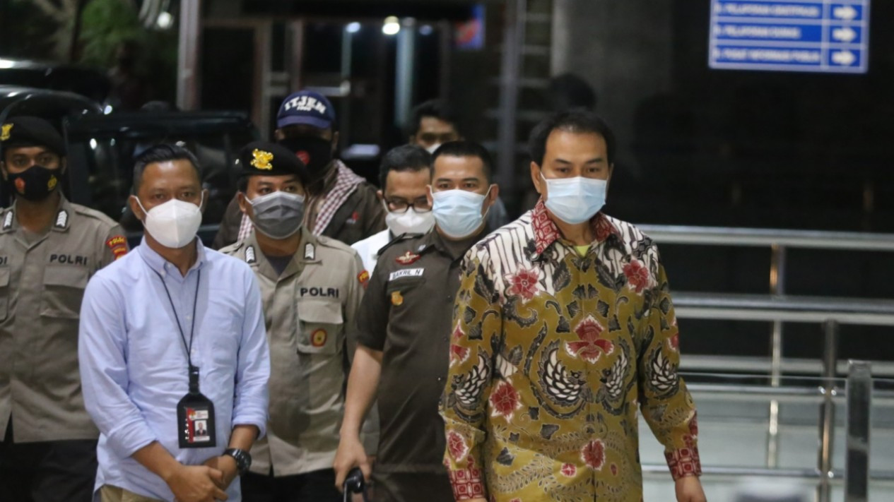 Azis Syamsuddin Dijemput KPK