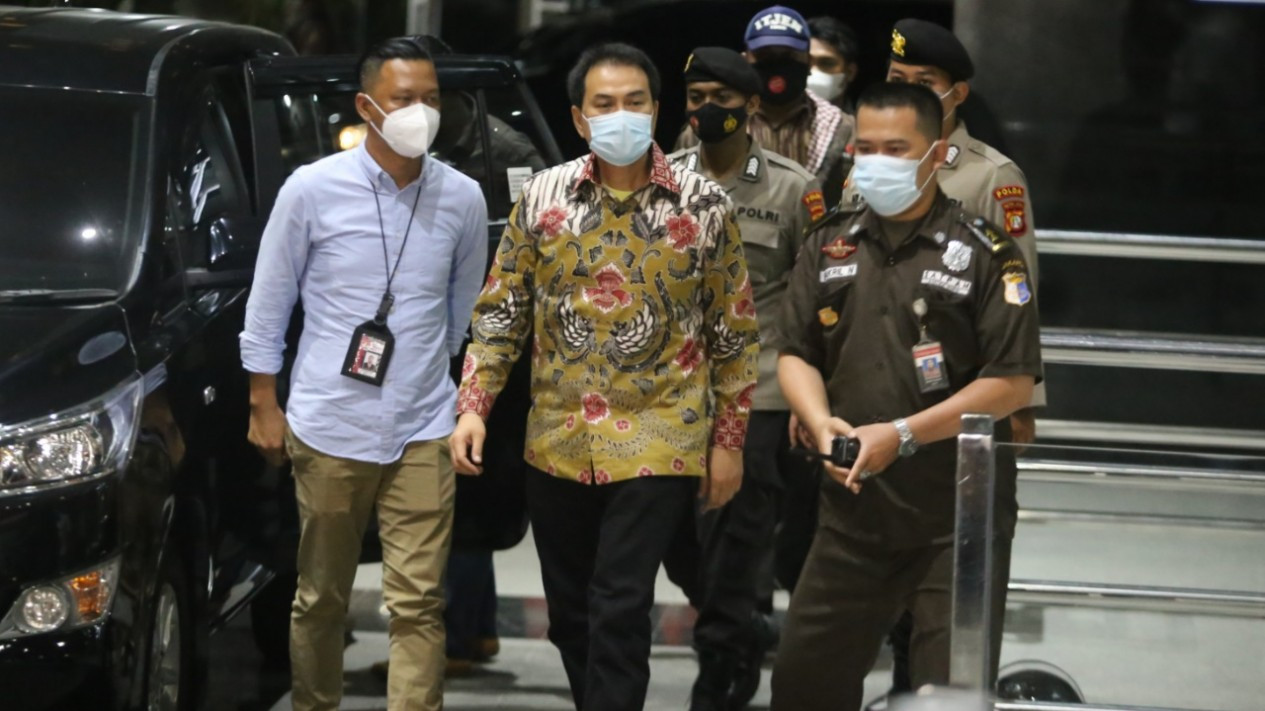 Azis Syamsuddin Dijemput KPK
