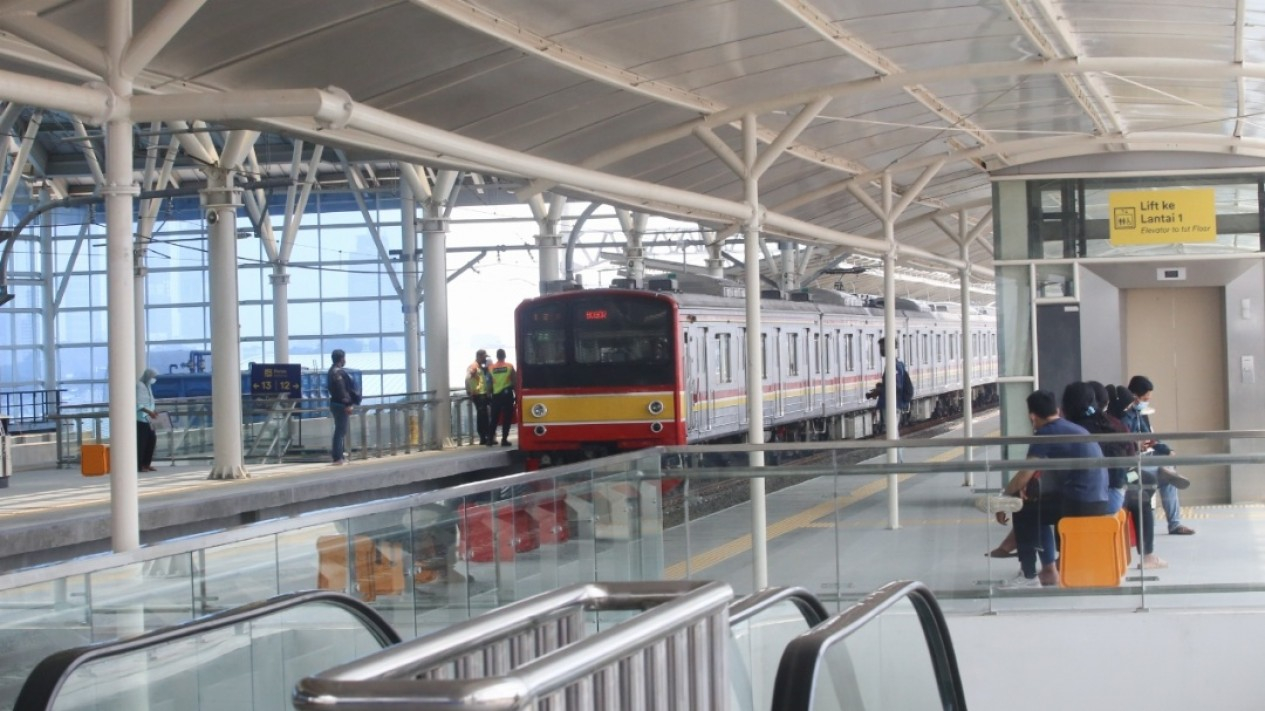 Jalur Layang KRL Stasiun Manggarai - Vlix.id