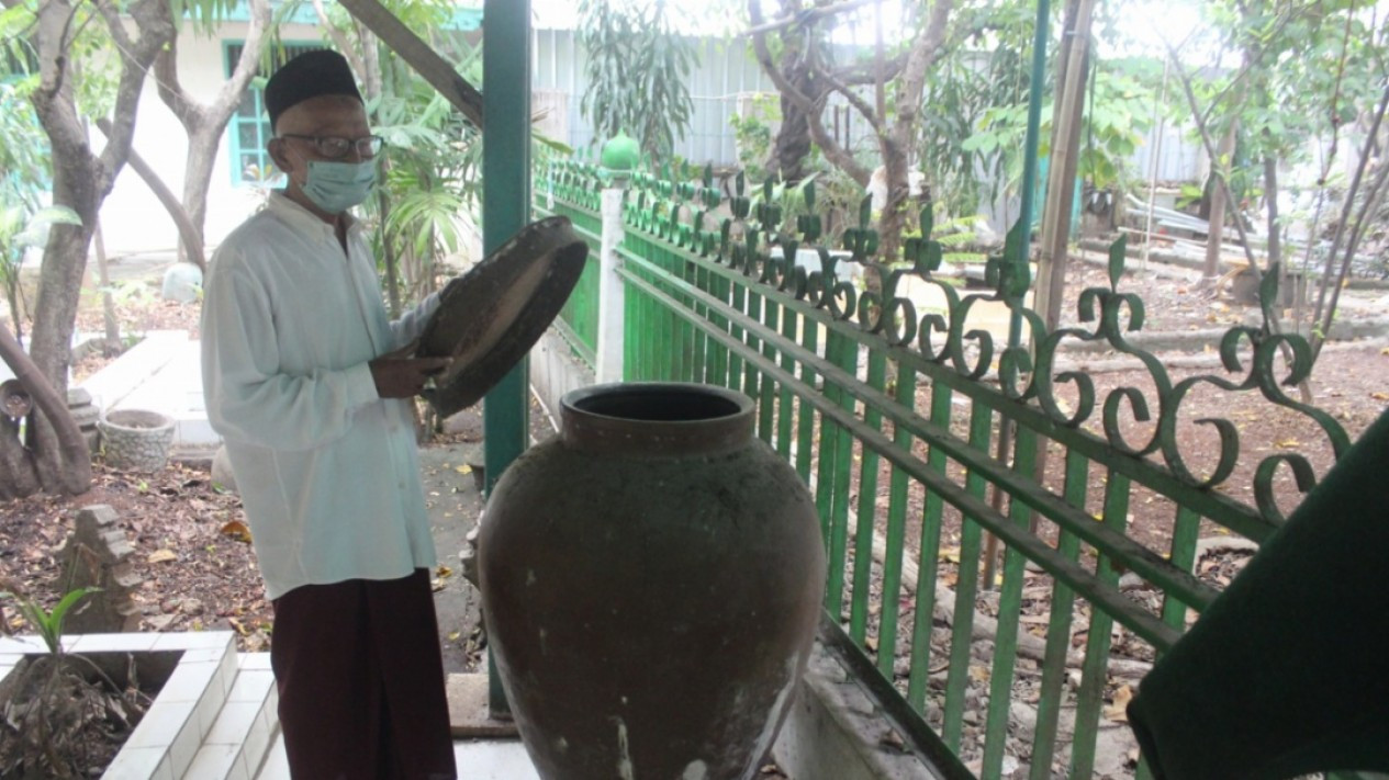 Melihat Lebih Dekat Masjid Al-Mansur yang Berusia 300 Tahun