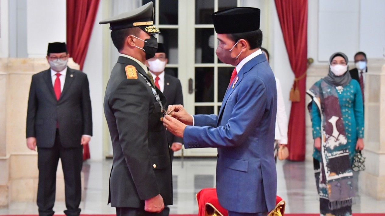 Presiden Jokowi Lantik Andika Perkasa Jadi Panglima TNI
