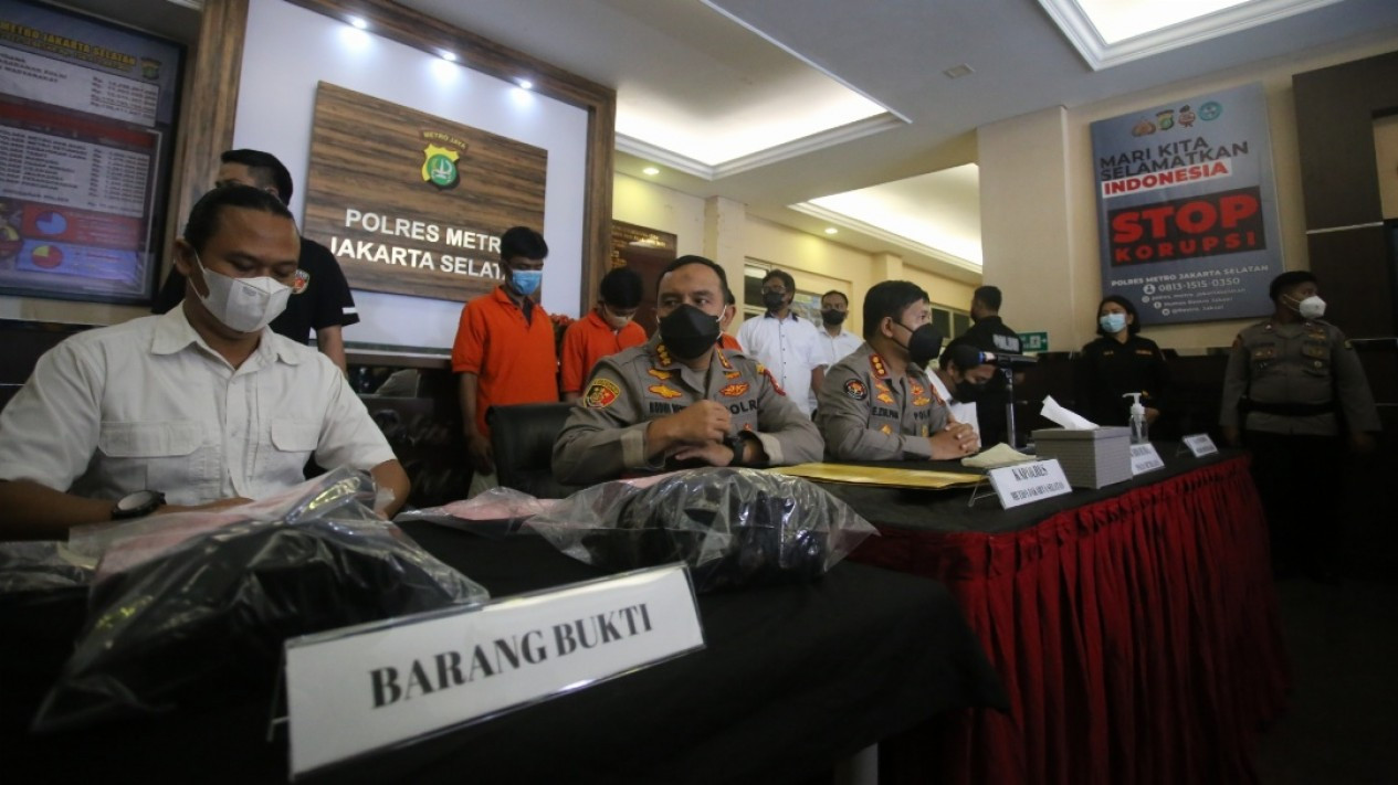 Tampang Pembunuhan Chef Fiky di TPU Ulujami