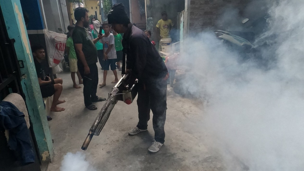 Penyemprotan Cegah Nyamuk Demam Berdarah