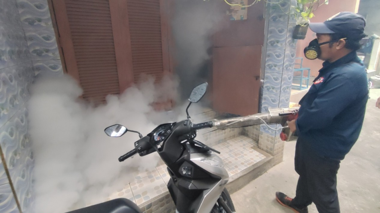 Fogging Cegah Demam Berdarah di Musim Pancaroba