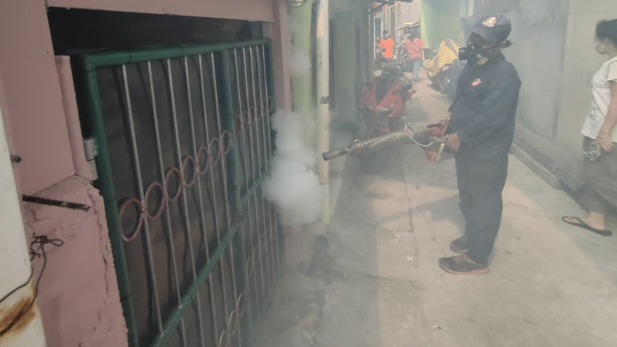 Fogging Cegah Demam Berdarah di Musim Pancaroba