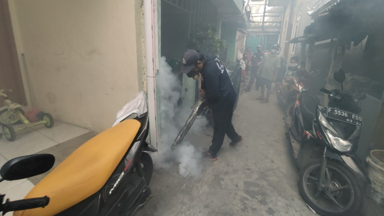 Fogging Cegah Demam Berdarah di Musim Pancaroba