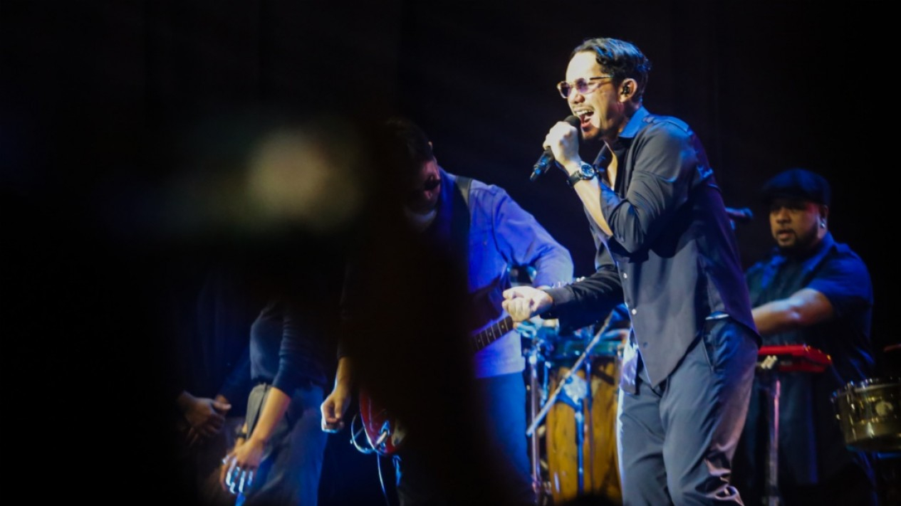 Maliq & D'Essentials Panaskan BNI Java Jazz Festival