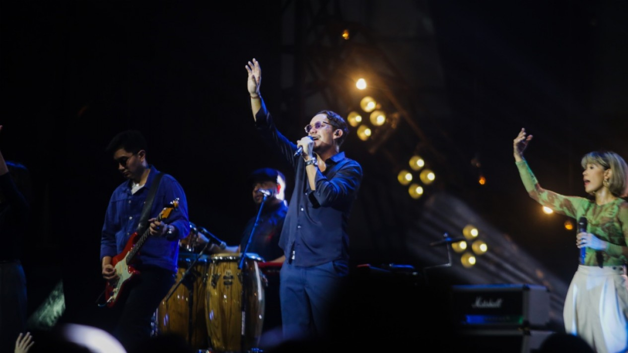 Maliq & D'Essentials Panaskan BNI Java Jazz Festival