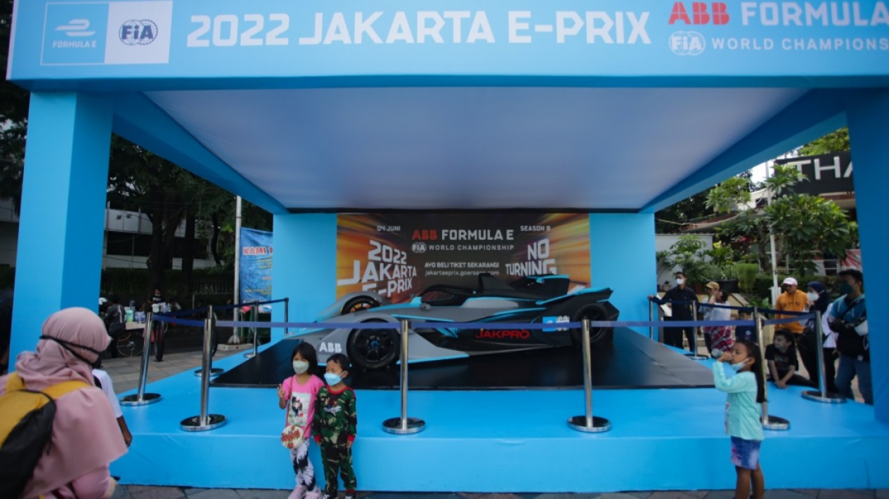 jelang Balapan, Mobil Formula E Majang di Bunderan HI