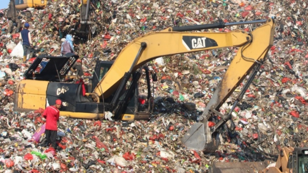 Over Kapasitas, TPA Cipayung Mengkhawatirkan