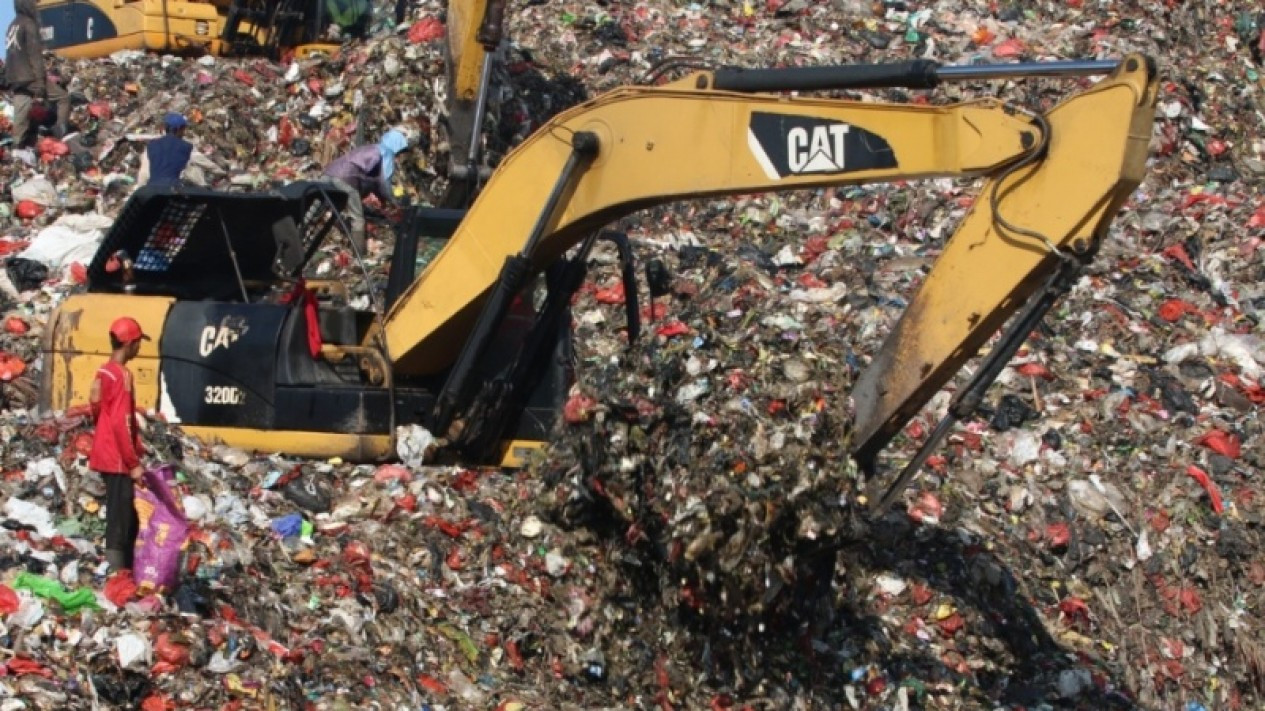 Over Kapasitas, TPA Cipayung Mengkhawatirkan