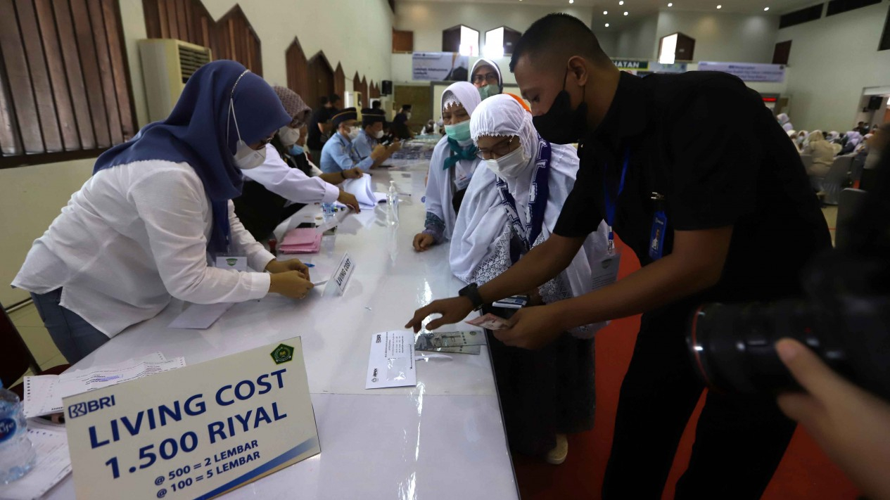 Calon Jamaah Haji Kloter Pertama Jakarta