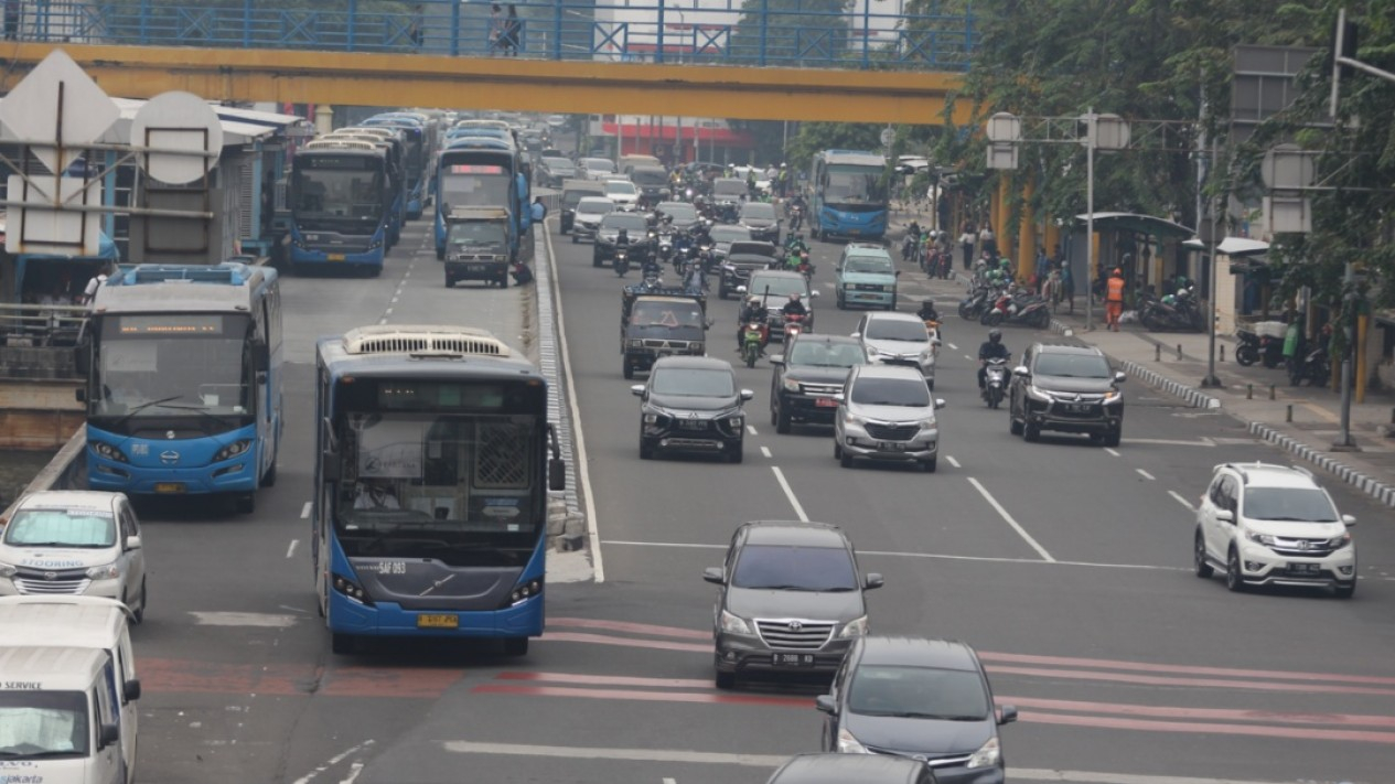 Ganjil Genap Diperluas, Busway Reaktivasi Rute